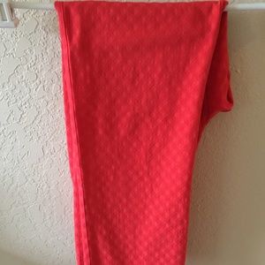 ATTYRE Women's Stretch to fit pants Women Size 6